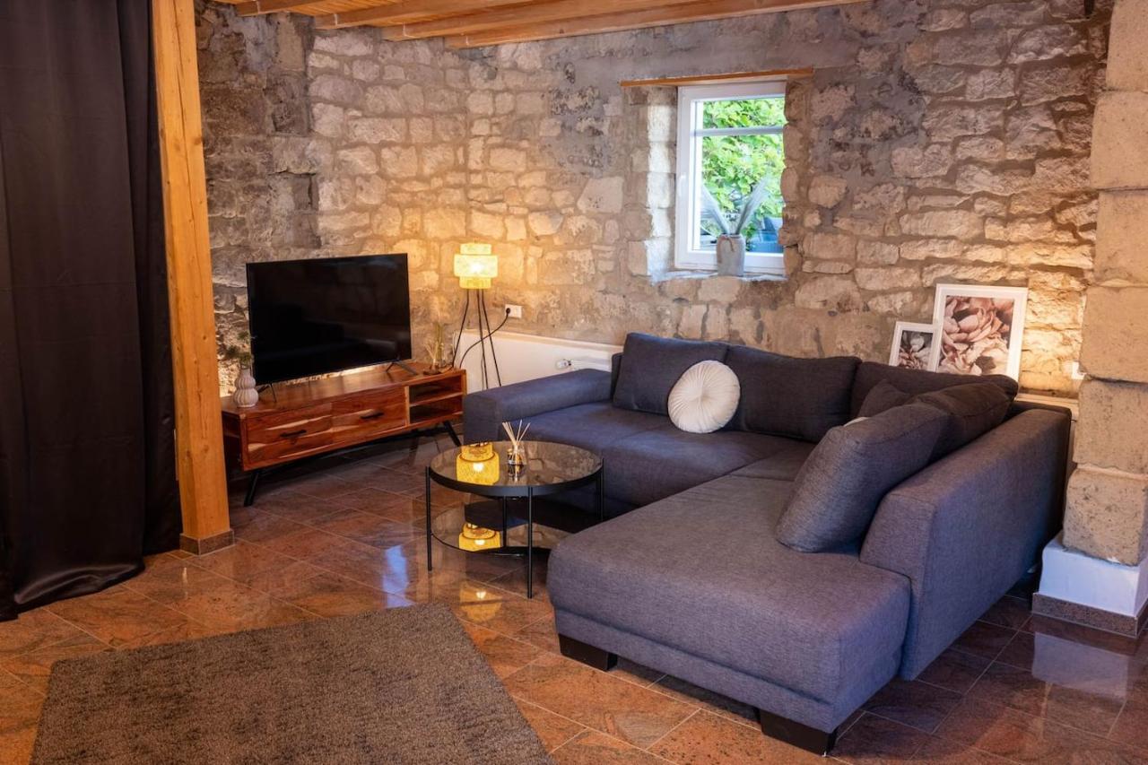 Vulkan-Lodge Ferienhaus Rieden  Exteriér fotografie
